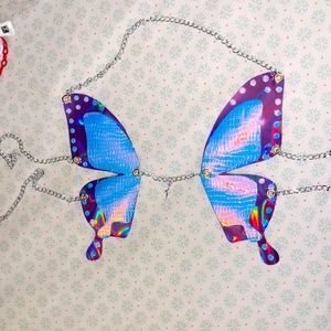 Butterfly harness top